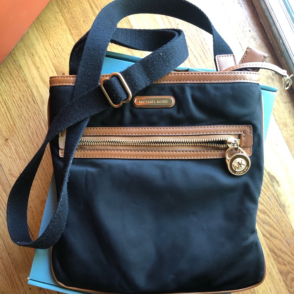 Michael Kors Crossbody Purse